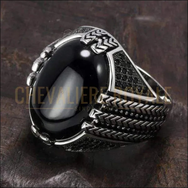 chevaliere homme avec pierre d onyx noire en argent  pas cher