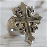 Chevalière homme argent religieuse croix christ et crâne de mort