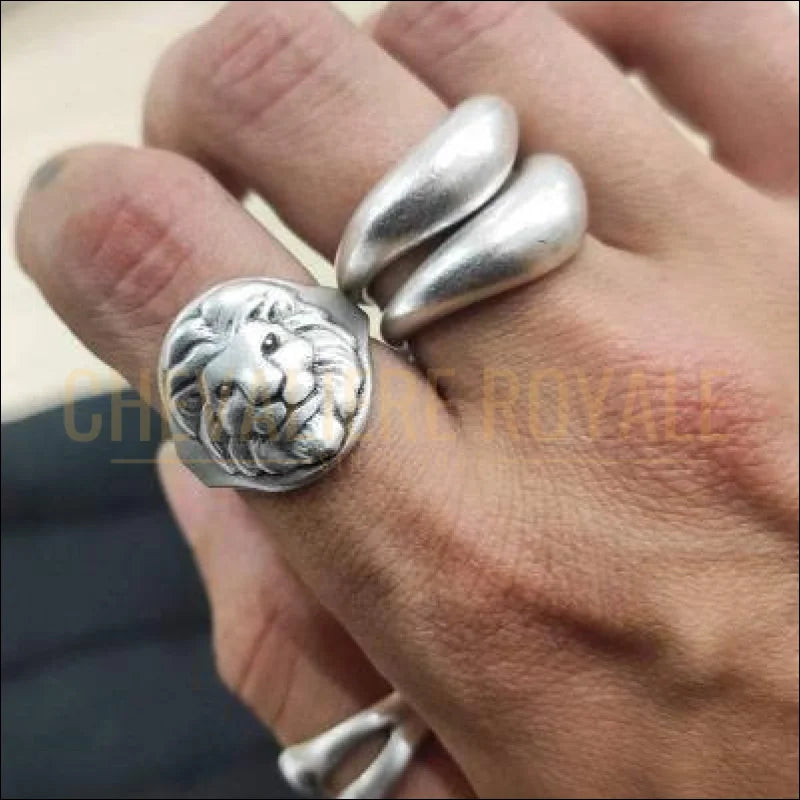 Chevalière royale pour  homme pas cher erargent tête de lion la confiance en soi la puissance
