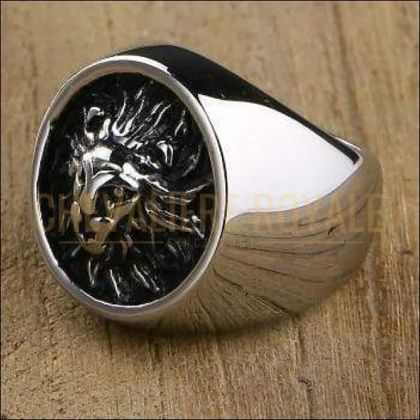 Chevalière Royale pour homme bague  en acier lion soleil la justice et le pouvoir bijoux