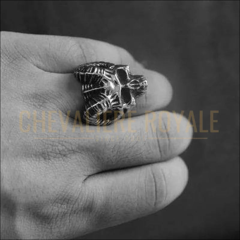Chevalière royale hommes en acier style gothique crâne de diable  biker et motard