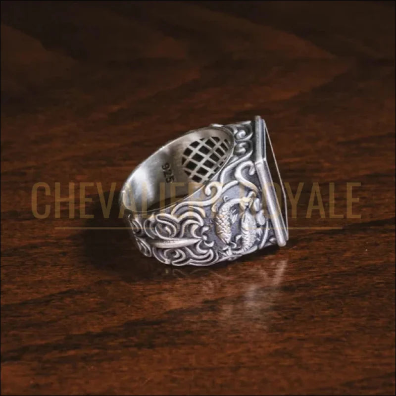 Chevalière homme en argent – un symbole de puissance
