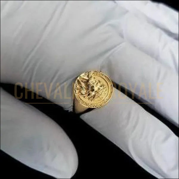 Chevalière royale homme en or 14k ou 18k le Seigneur jésus-Christ massif 