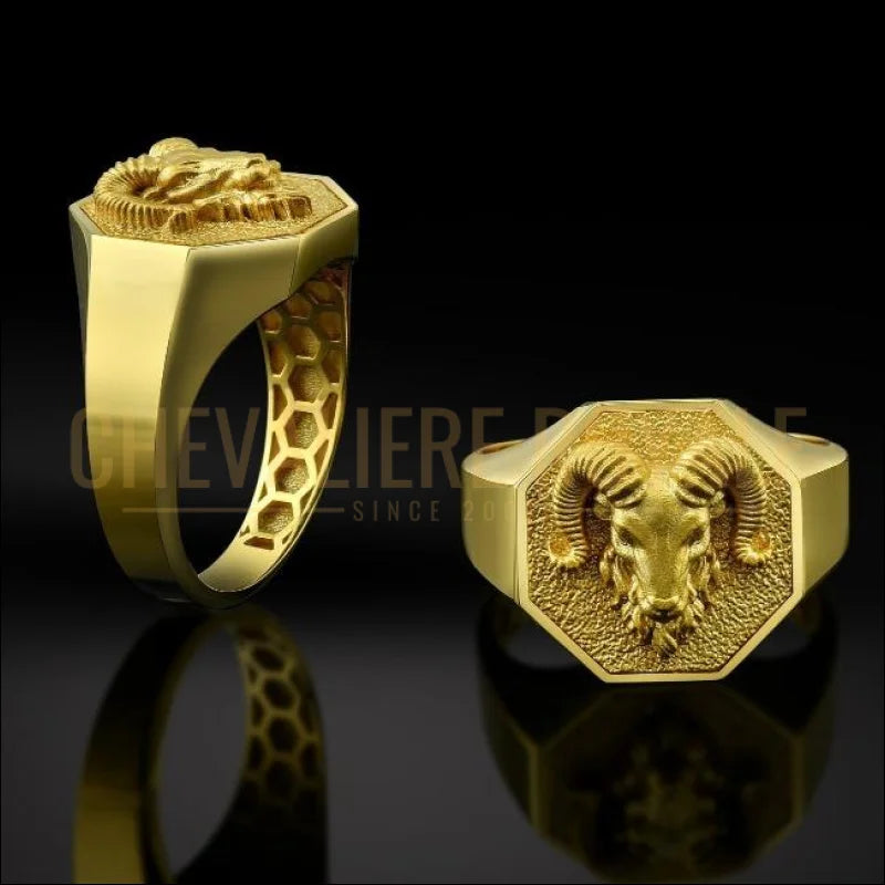 Chevaliere homme or animal mythologique et mystique le belier