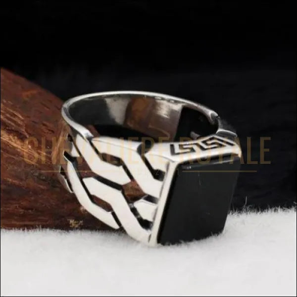 Chevaliere royale hommes en argent style moderne pierre carrée onyx noir sur mesure 