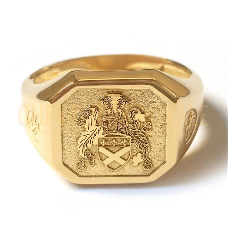 Chevalière octogonale en or massif : élégance et personnalisation-chevaliere-royale-25
