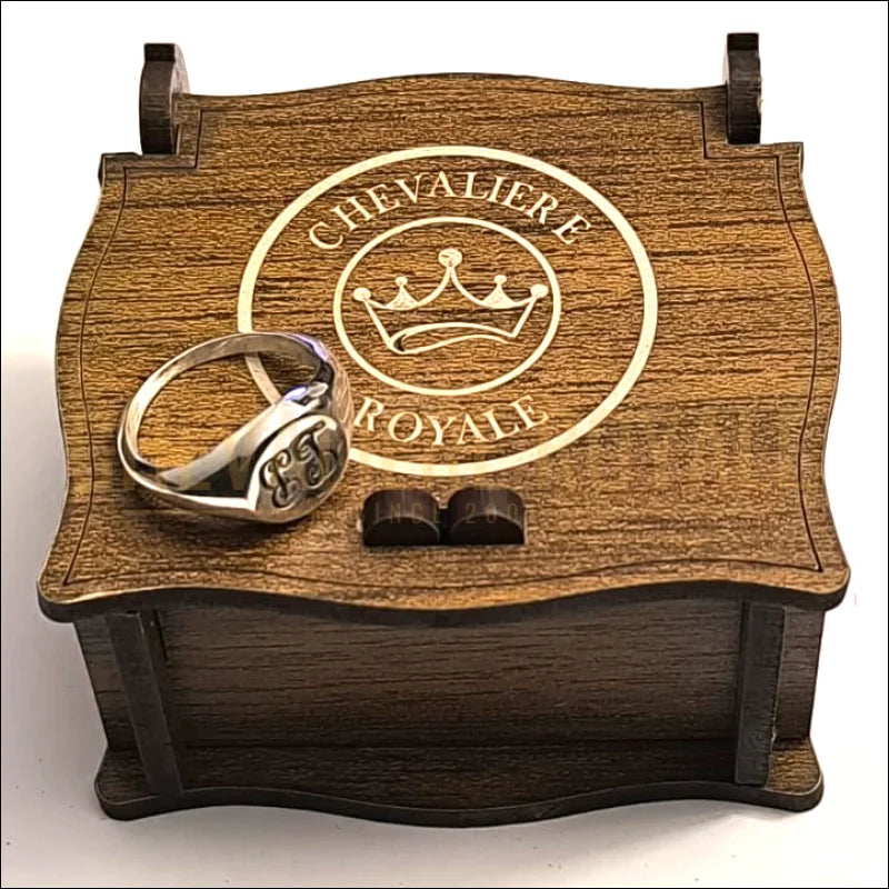 Chevalière personnalisable pour femme style classique