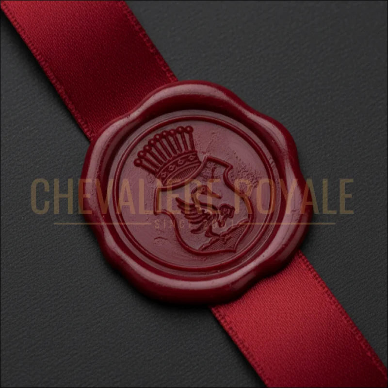 Chevaliere-personnalisee-grave-heraldique-forme-ovale-en-argent-massif-Chevaliere-Royale