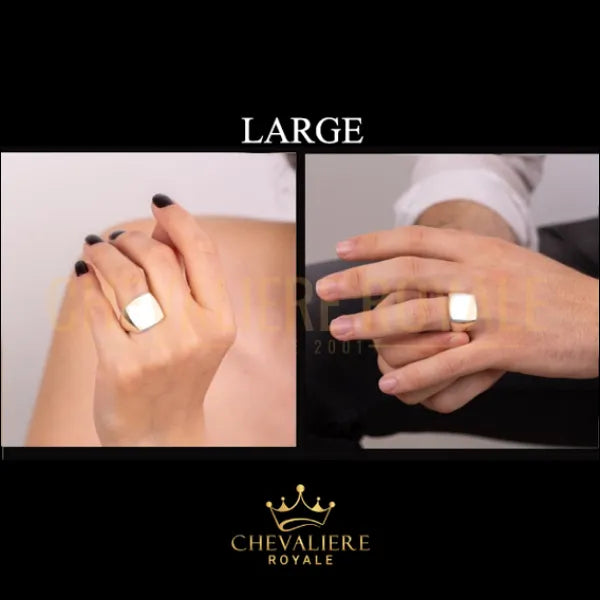 chevaliere-personnalisee-de-forme-carree-en-argent-massif-personnalisable-LARGE