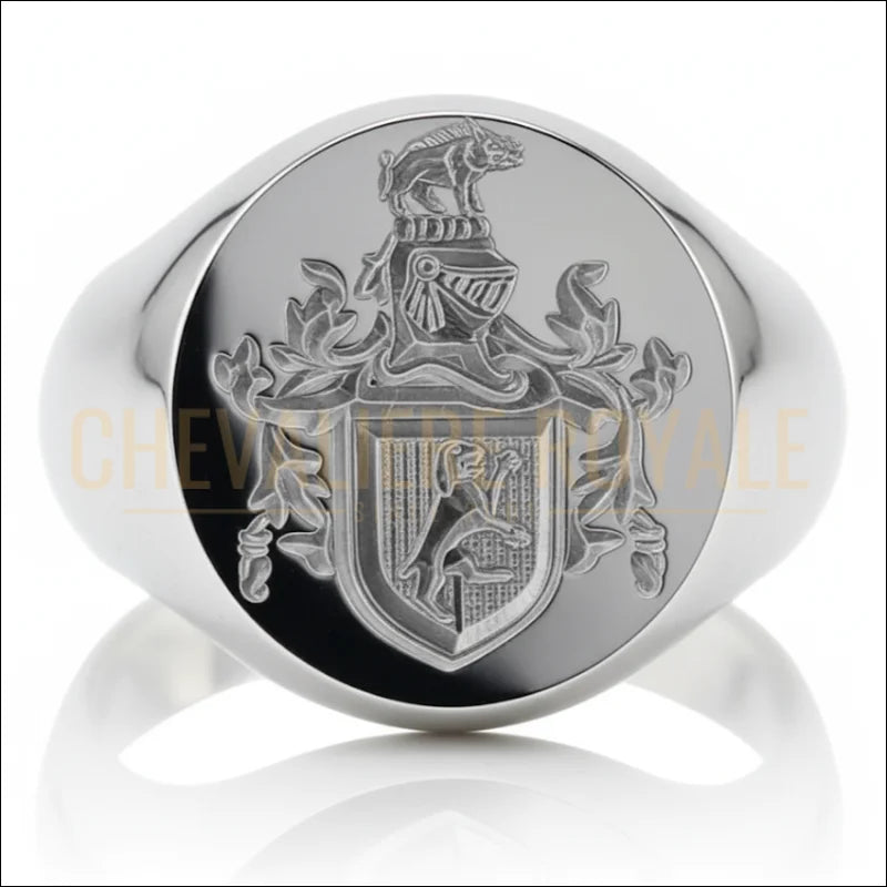 bague-en-argent-massif-ronde-avec-gravure-héraldique-l'empreinte-de-sceau-de-la-chevalière-royale