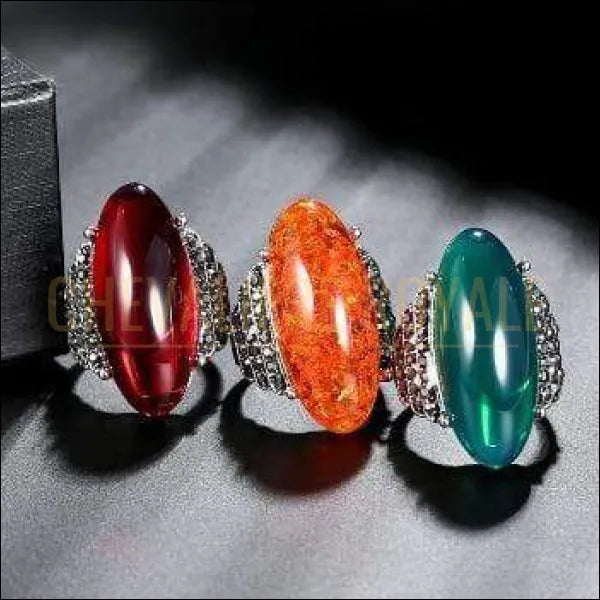Chevaliere Royale : bague pour femme en alliage aspect allongé et ronde  trois couleur