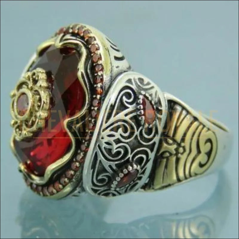 Chevalière homme artisanale en argent quartz brodé à la main avec pierre rouge