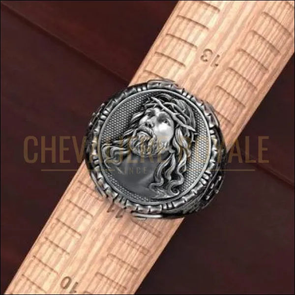 Chevalière royale pour  homme avec le visage de Jésus taillé à la perfection pas cher or et argent 