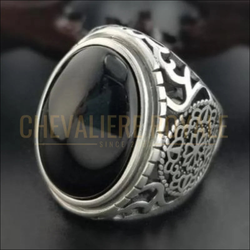 Chevaliere royale pour homme en argent avec onyx noir vintage fleurs creuses