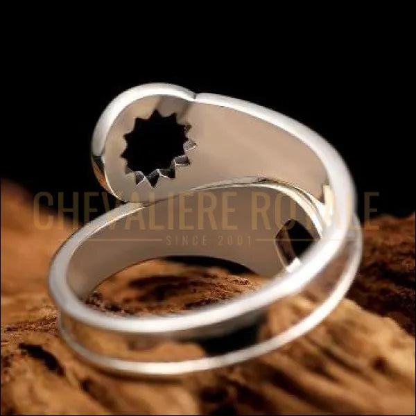 Chevaliere royale - bague pour homme en argent biker forme Clé Anglaise  motard bijou