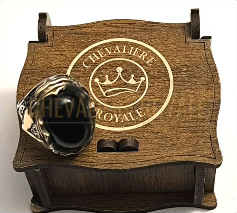 Chevalière pour homme en argent pierre au chakra racine onyx