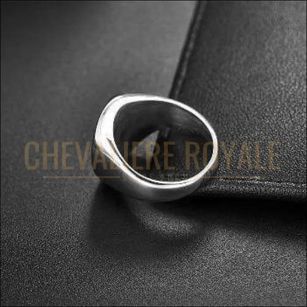 Chevalière Royale - Bague pour homme la face simple et lisse de l'acier inoxydable bijoux pas cher