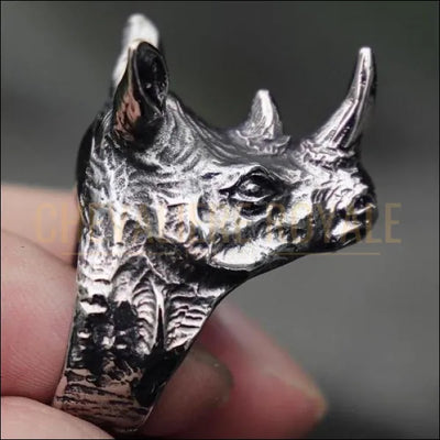 Chevaliere royale pour hommes en acier inoxydable tête de rhinocéros