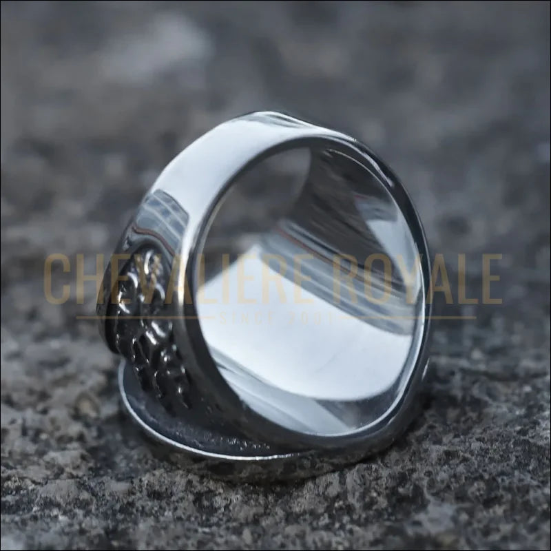 Chevalière pour Hommes Viking en Acier avec Tête de Loup-2025-Chevaliere-Royale
