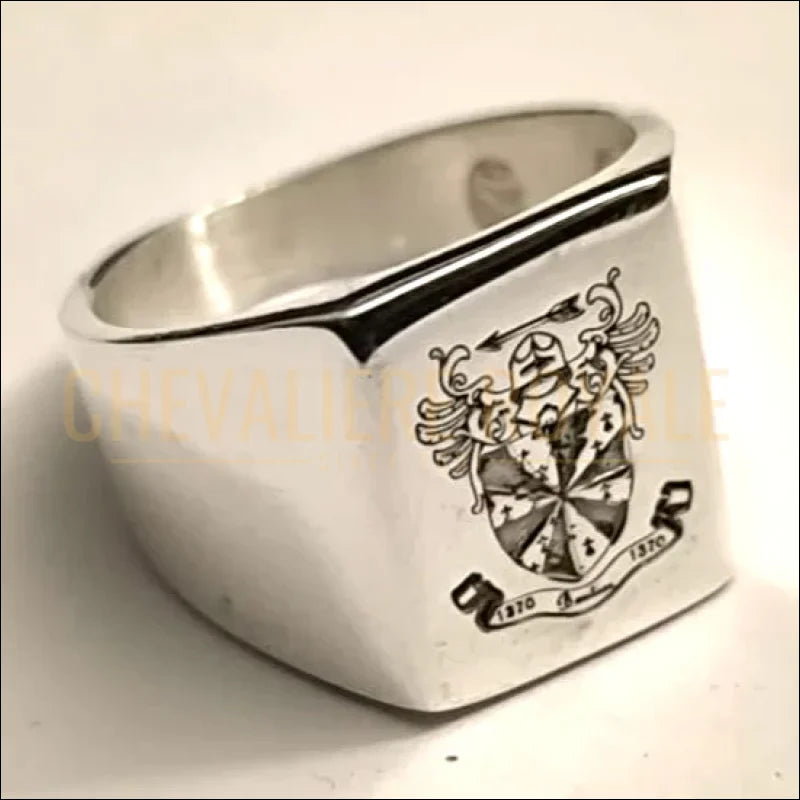 bague-chevaliere-royale-prestige-hommes-1
