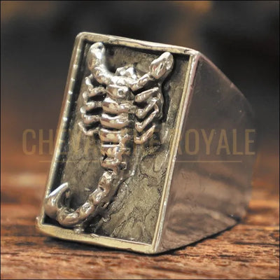 Chevalière signe du zodiaque  carrée scorpion gothique-Chevaliere Royale - 