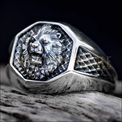 Chevalière tête de lion artisanale pour homme en argent massif