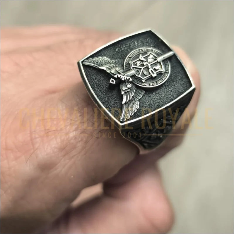 Grosse Chevalière pour Homme en Argent – Pièce Unique d’Occasion (20 g)-chevaleire-royale-91