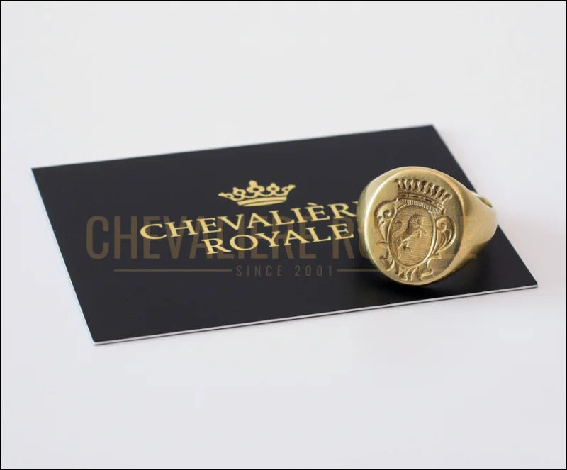 chevalier-or-jaune-gravure-helardique-15X17-CHEVALIERE-ROYALE