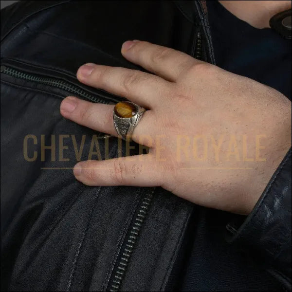 Oeil de Tigre : Une Chevalière Masculine d'Exception-Chevaliere Royale- 777