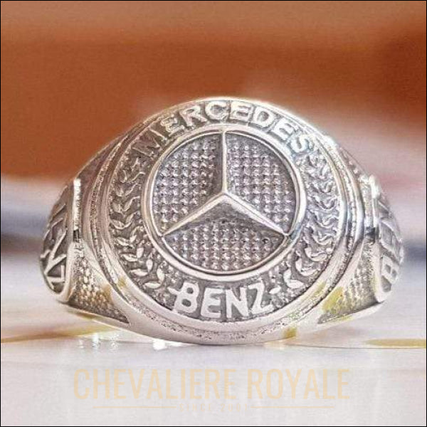 Chevaliere-argent-inspiredulogo-de-Mercedes-Benz-design-3D