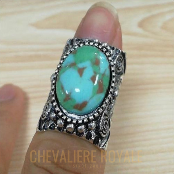 Chevalier royale femme style bohème ovale avec la pierre turquoise