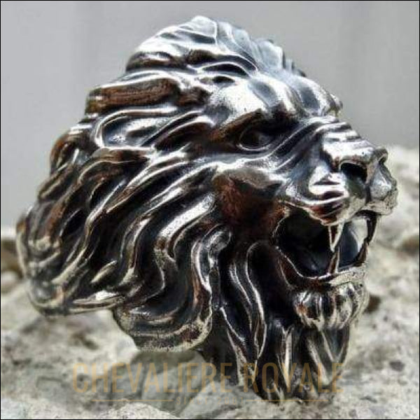 Chevalières hommes en argent design tête de lion symbole de la justice