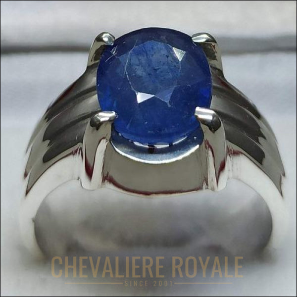 Chevaliere-homme-argent-pierre-loyaute-saphir-bleu.