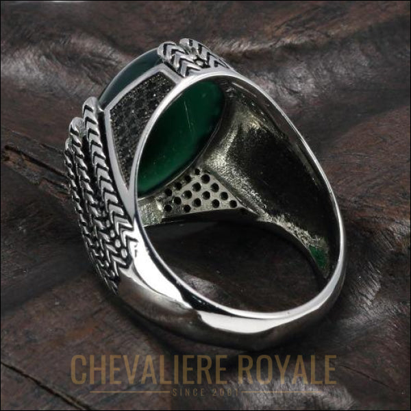 Chevalière royale homme argent pierre onyx sophistication et d'élégance couleur verte