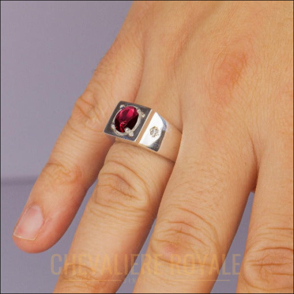 chevaliere-luxe-rubis-rouge-plaqué-or-14-carats