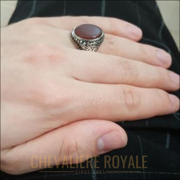 Chevalière homme stone agate rouge ovale classique - Chevalière Royale 