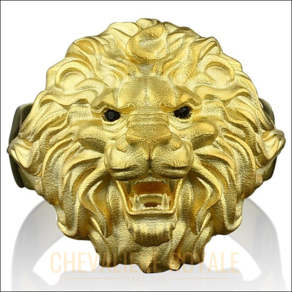 Chevalière lion en or jaune sculpté à la main 18 carats 