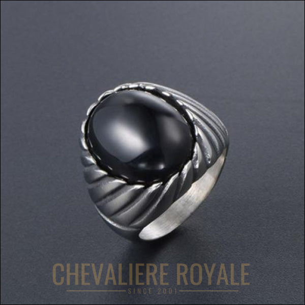 Chevalier royale vintage pour homme en titane antique pierre onyx  couleur noire