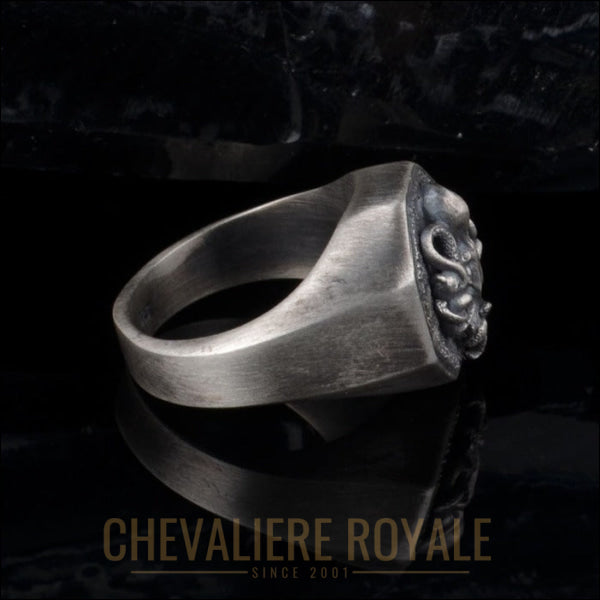 Chevalière Pieuvre en Argent Massif - Symbole de Mystère et d'Élégance-Cheevaliere Royale - 2023